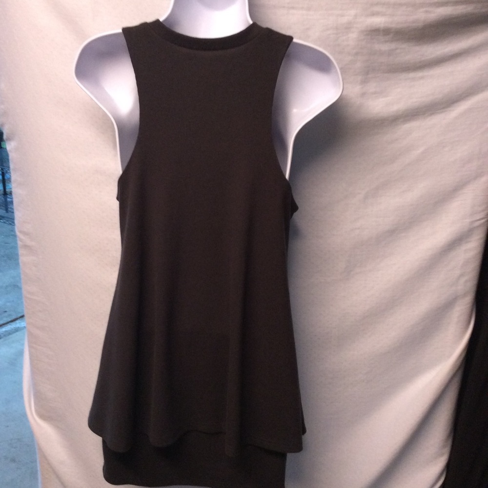 Excellent condition TOBI DRESS. - Picture 3 of 5